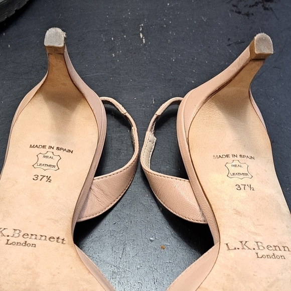 L.K. Bennett London Keira Snakeskin Cap Toe Heels  Size 7 (37.5) - Picture 11 of 12